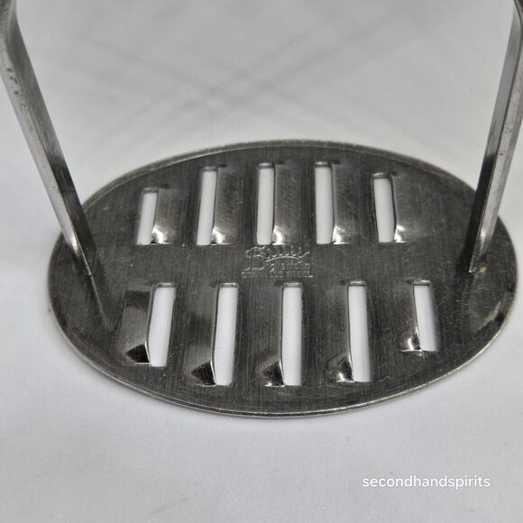 Englishtown Potato Masher Bakelite Stainless Red Handle - Picture 2 of 7